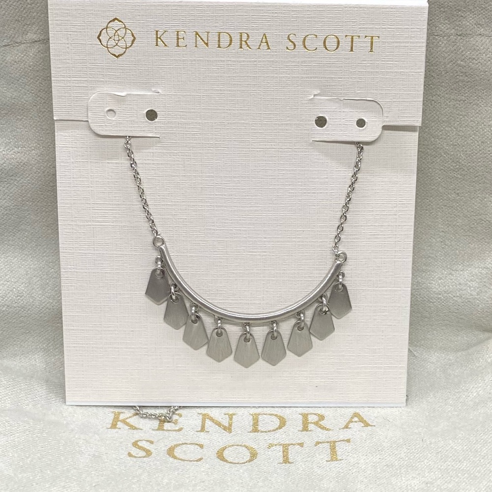New Kendra Scott Silver Sydney Necklace